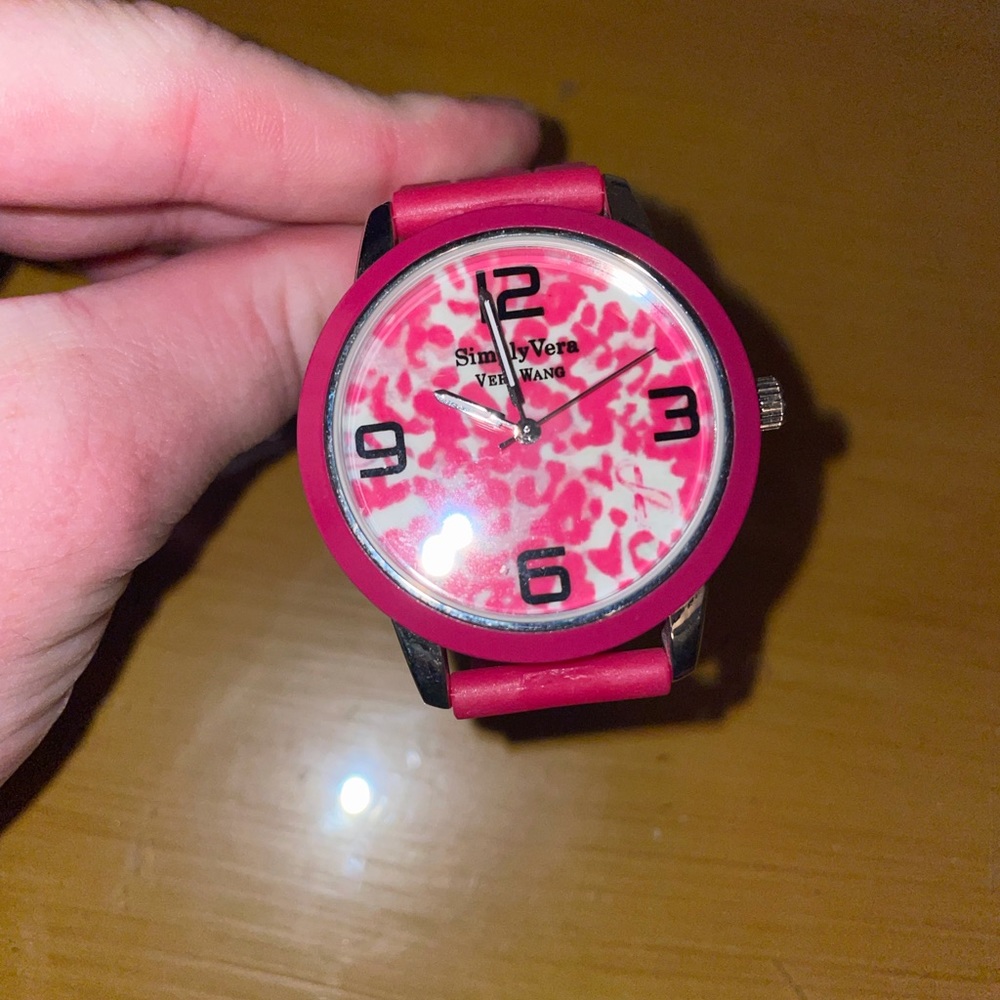 Watch pink, Vera wang